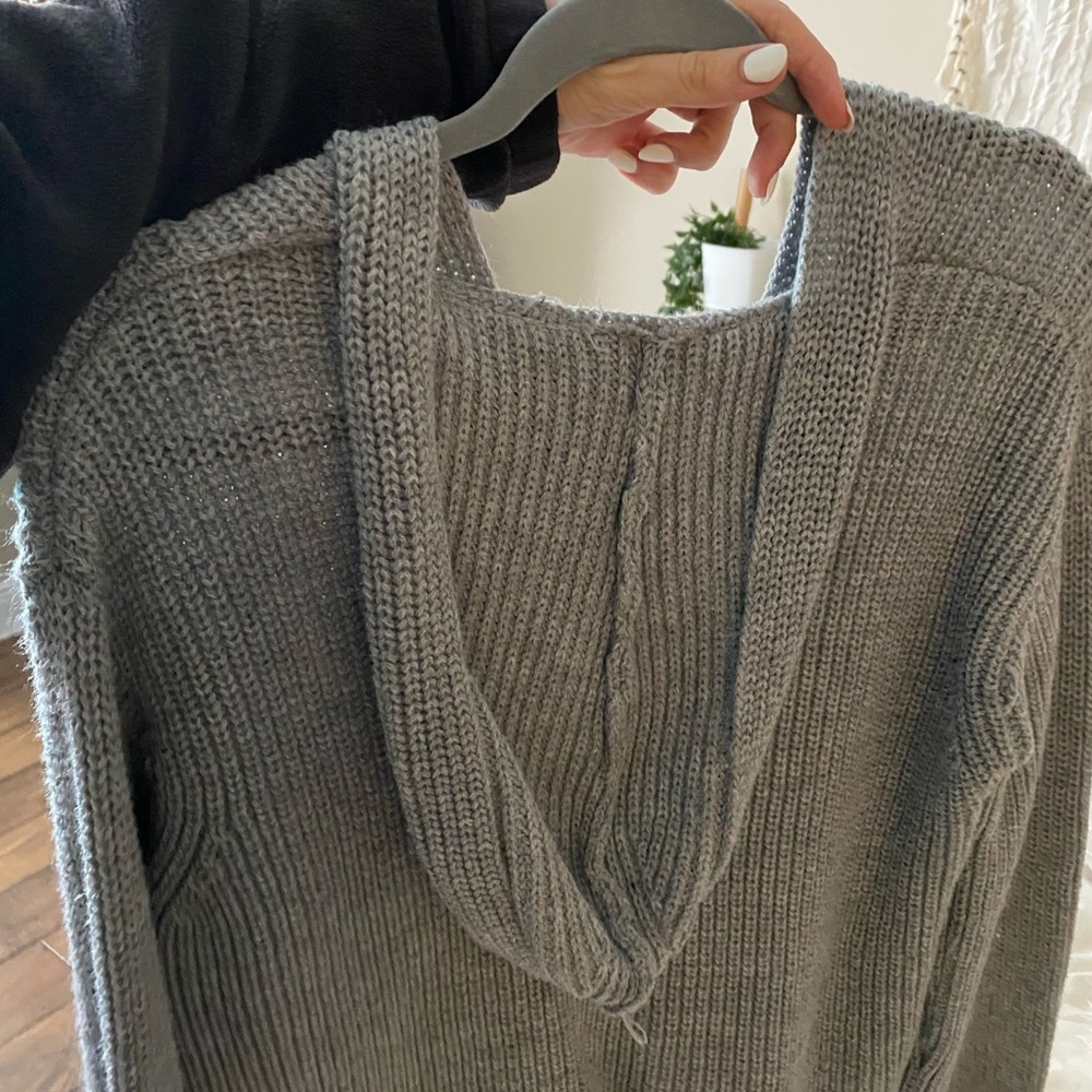 Sweater - Picture 2 of 2